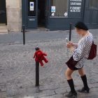 18ème arrondissement – La fille à la peluche de la rue la Vieuville