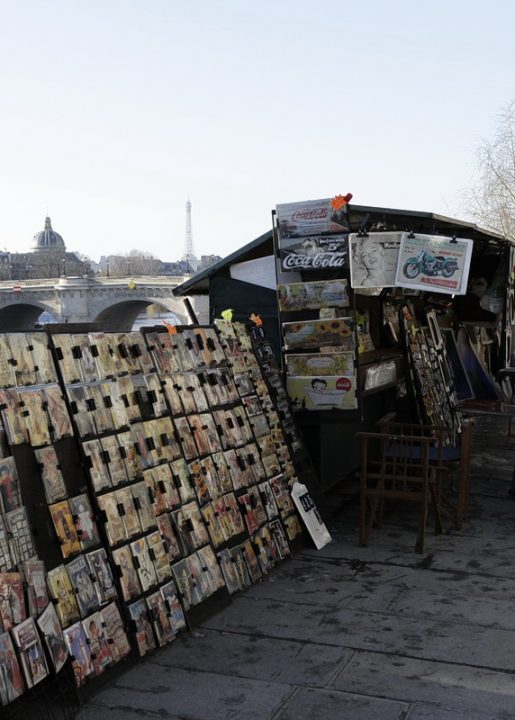 1er arrondissement – Un petit tour chez les bouquinistes du quai de la Mégisserie