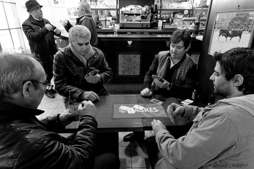 5ème arrondissement – Le dimanche, on sort les cartes chez Fernando