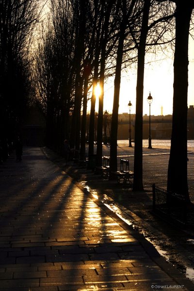 19ème arrondissement - Quai de Loire (2004)